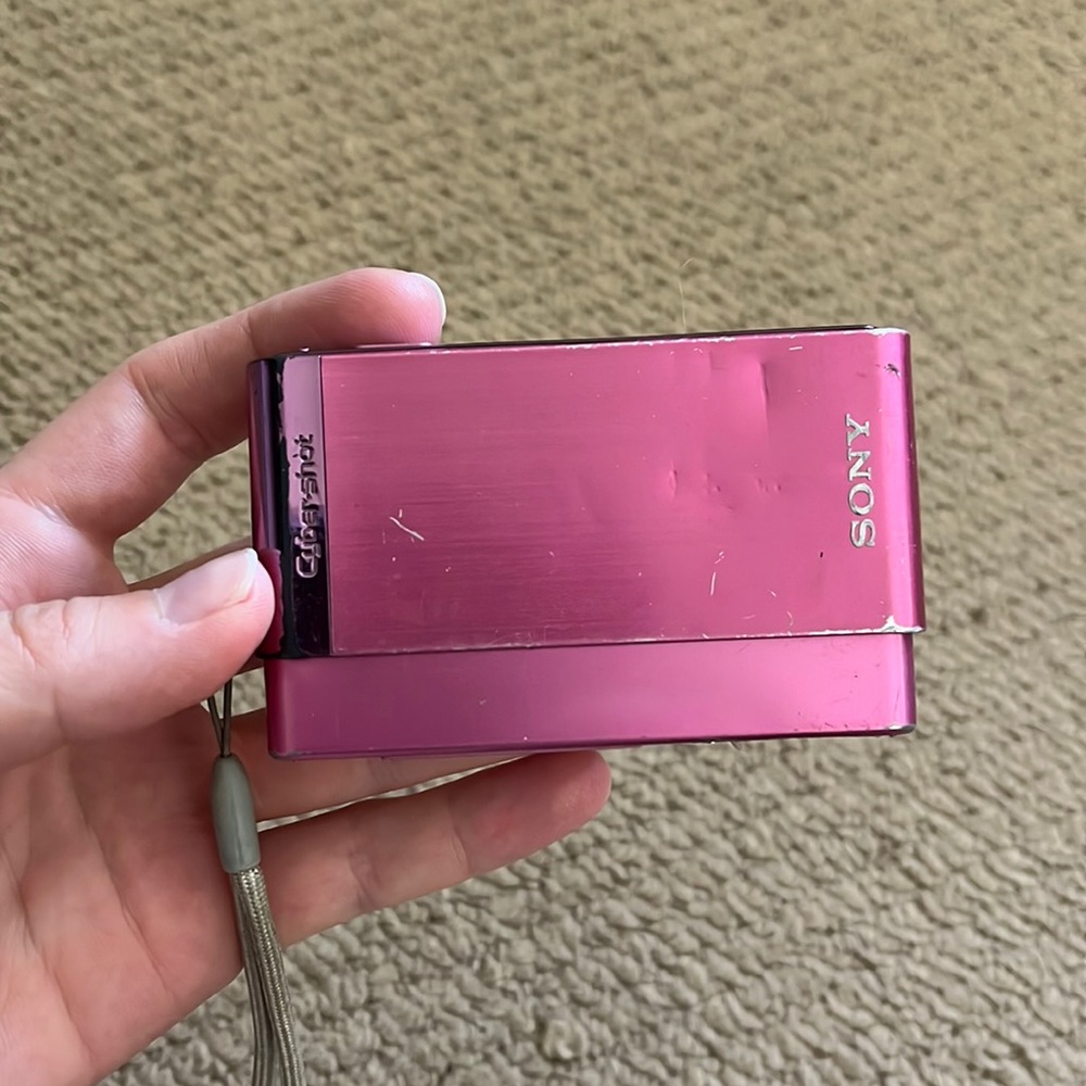 12.1 megapixel Sony digital camera